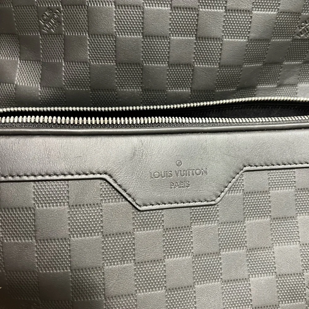 Louis Vuitton backpack - Picture 12 of 13